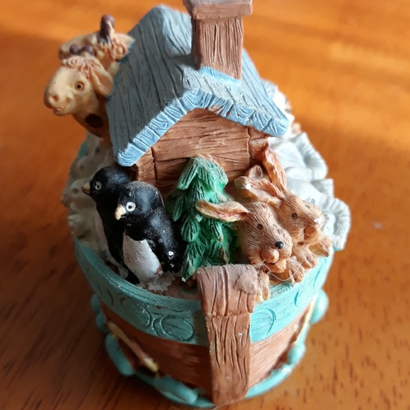 Noah's Ark figurine - Picture 3 of 4